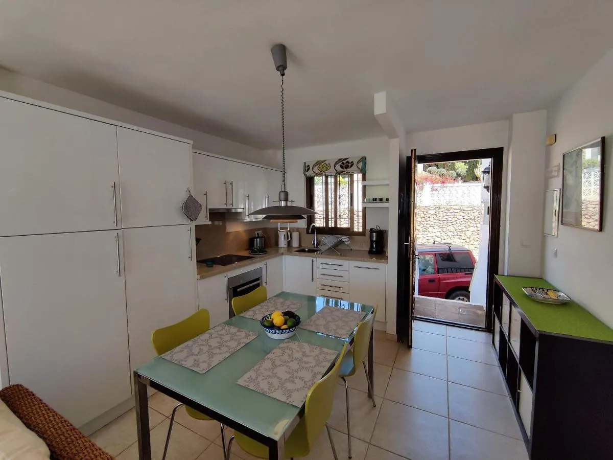 R1371 Capistrano Playa 417 Apartment Nerja