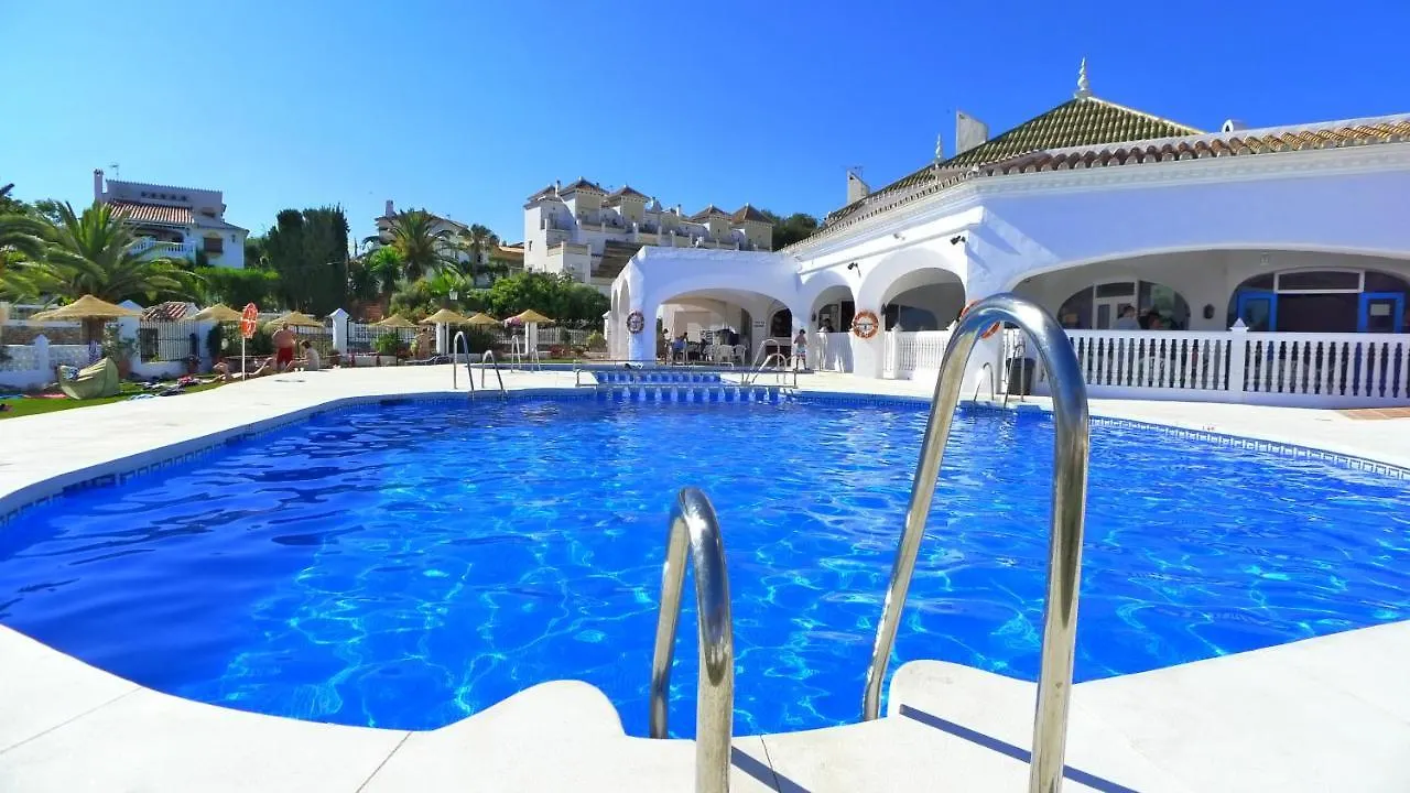 R1371 Capistrano Playa 417 Apartment Nerja
