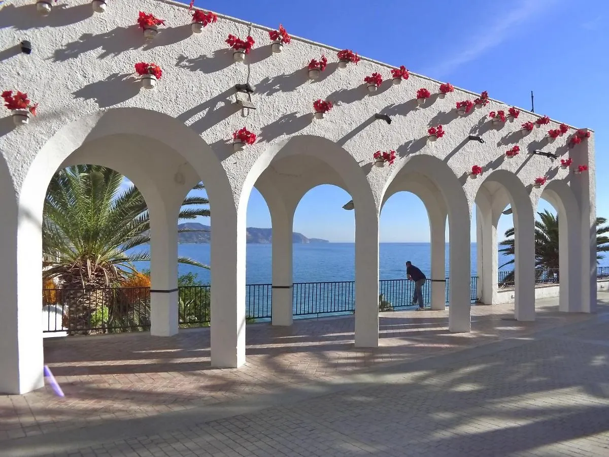 R1371 Capistrano Playa 417 Apartment Nerja