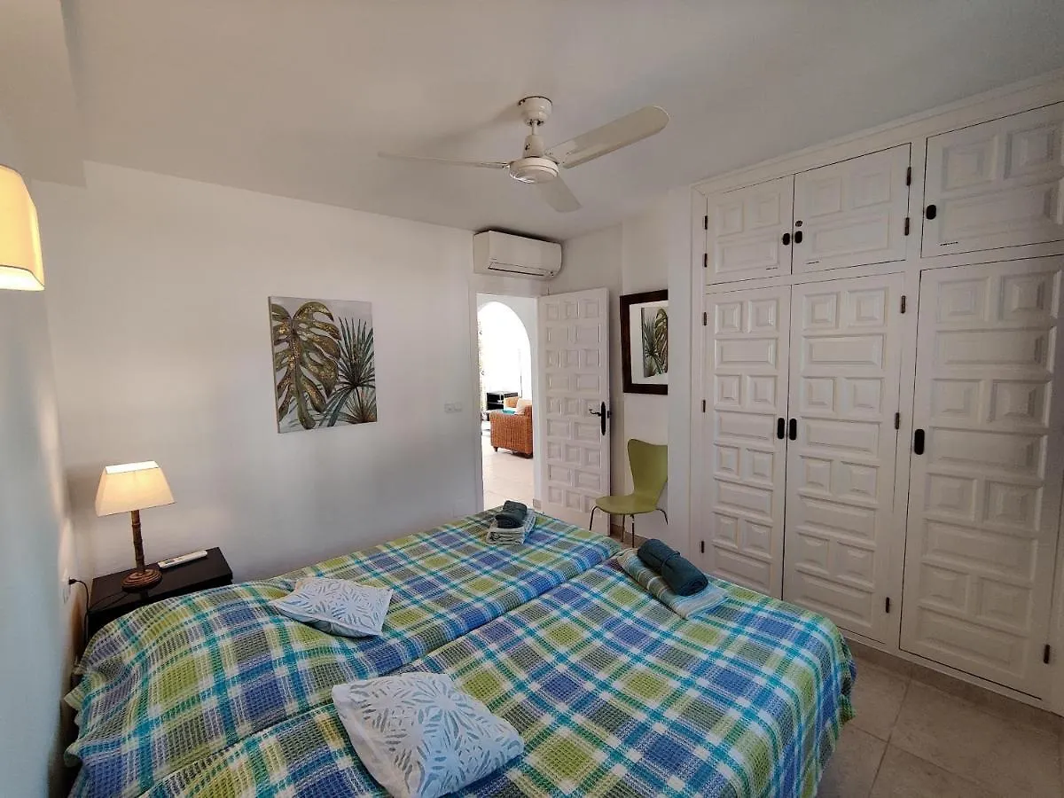 R1371 Capistrano Playa 417 Apartment Nerja